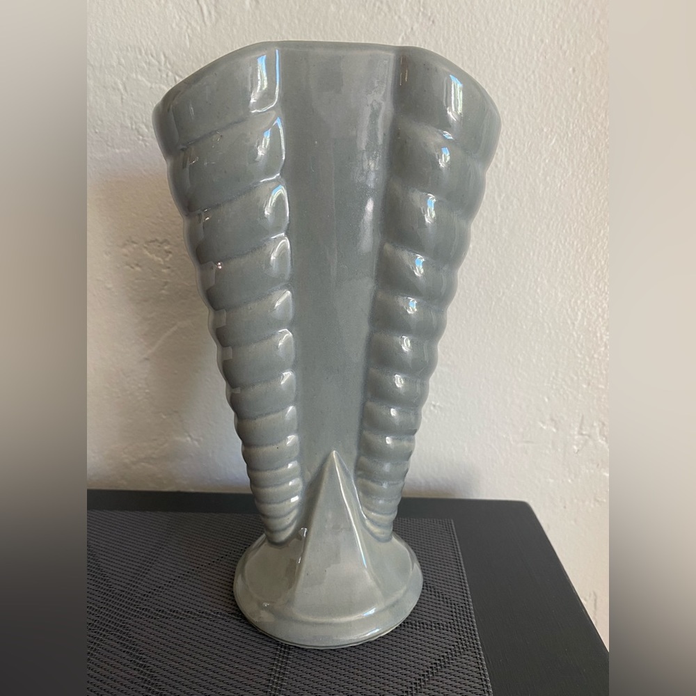 Shawnee Fan Shaped Vase